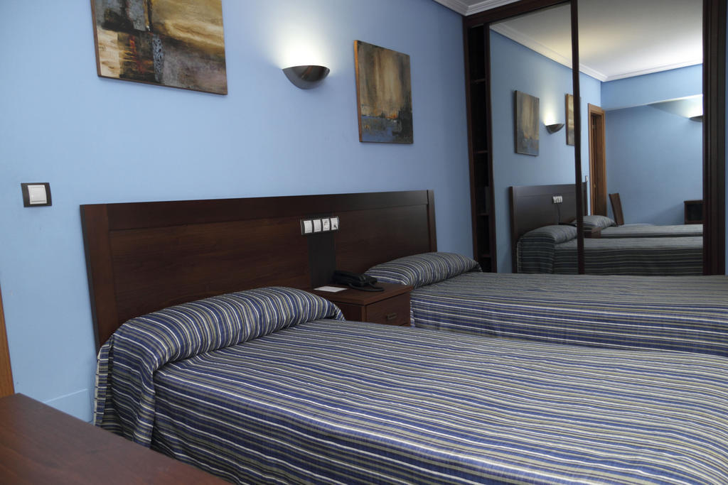 Hotel Restaurante Casa Pipo Tuna Bilik gambar